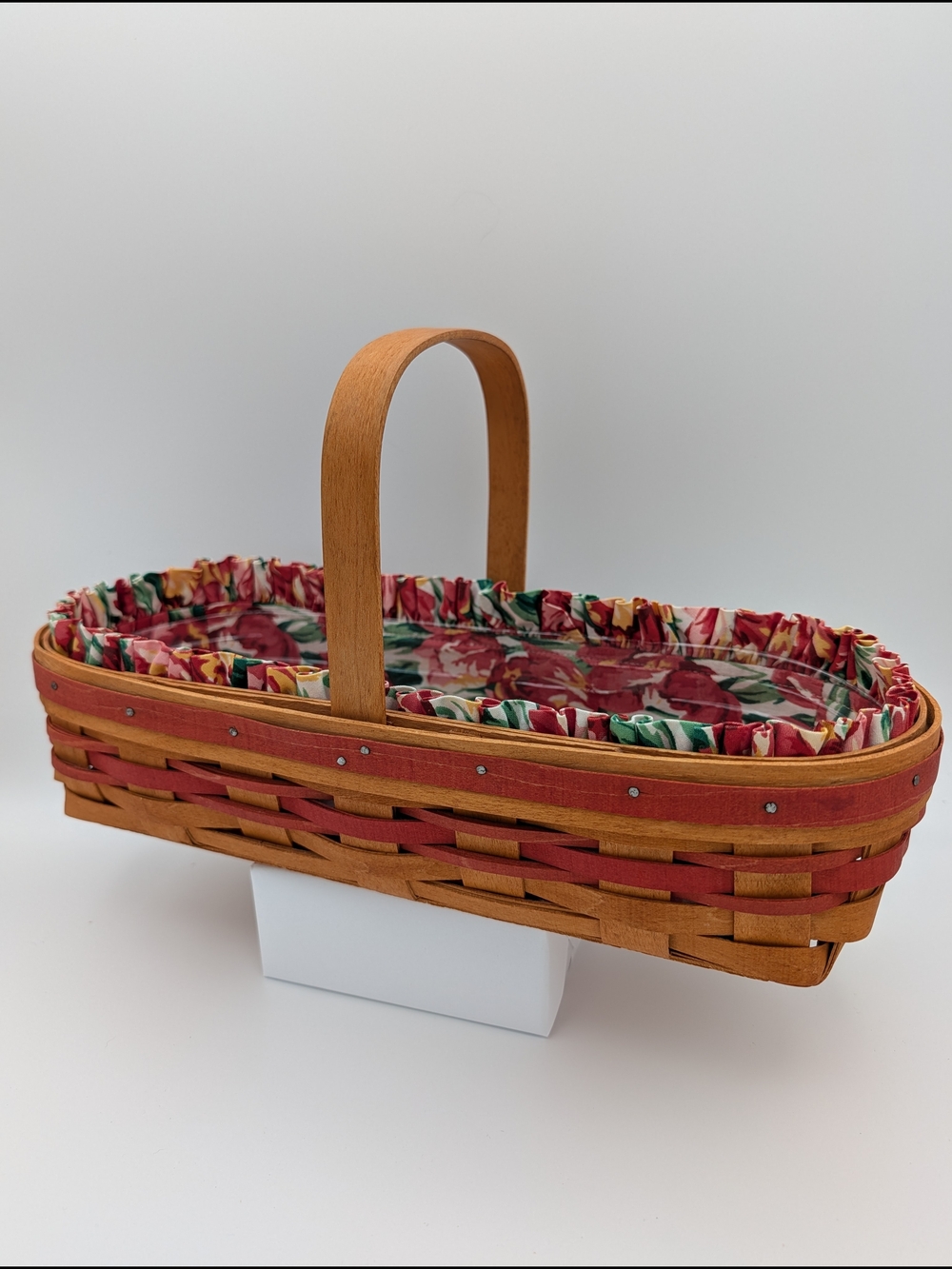 Longaberger 1995 May Series Tulip Basket, Liner & Protector